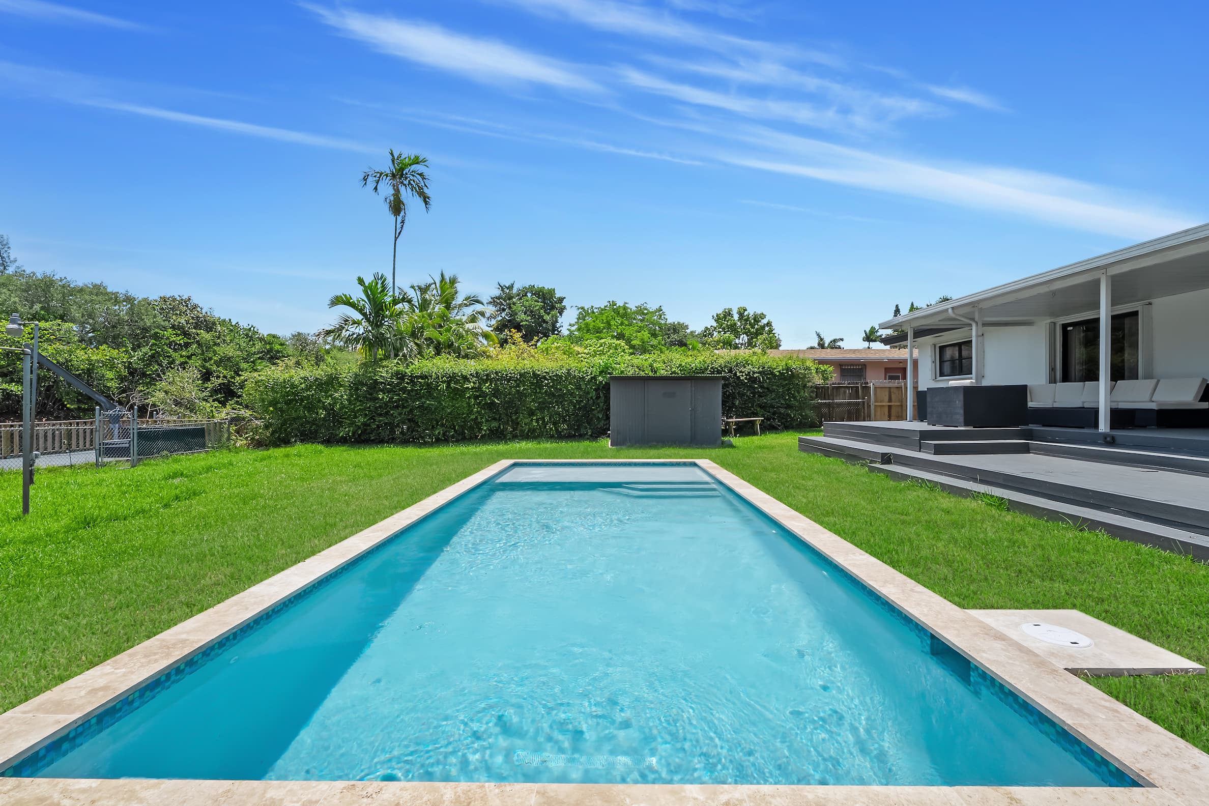 miami villa with pool