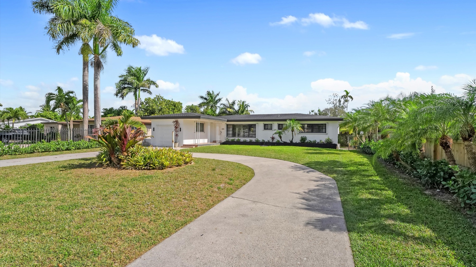 Front of Biscayne River House