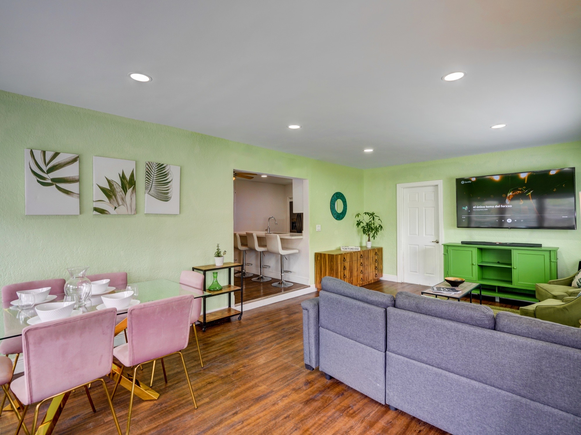 Casa Bonita living and dining area